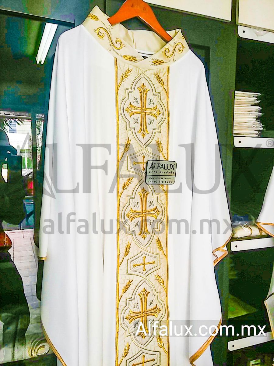 04 IMPERIAL Cuello Bordado 154